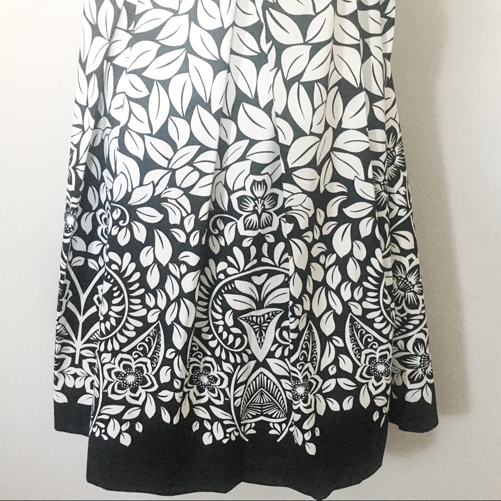 WHBM Fit and Flare Strapless Dress Size 10 - Picture 3 of 9